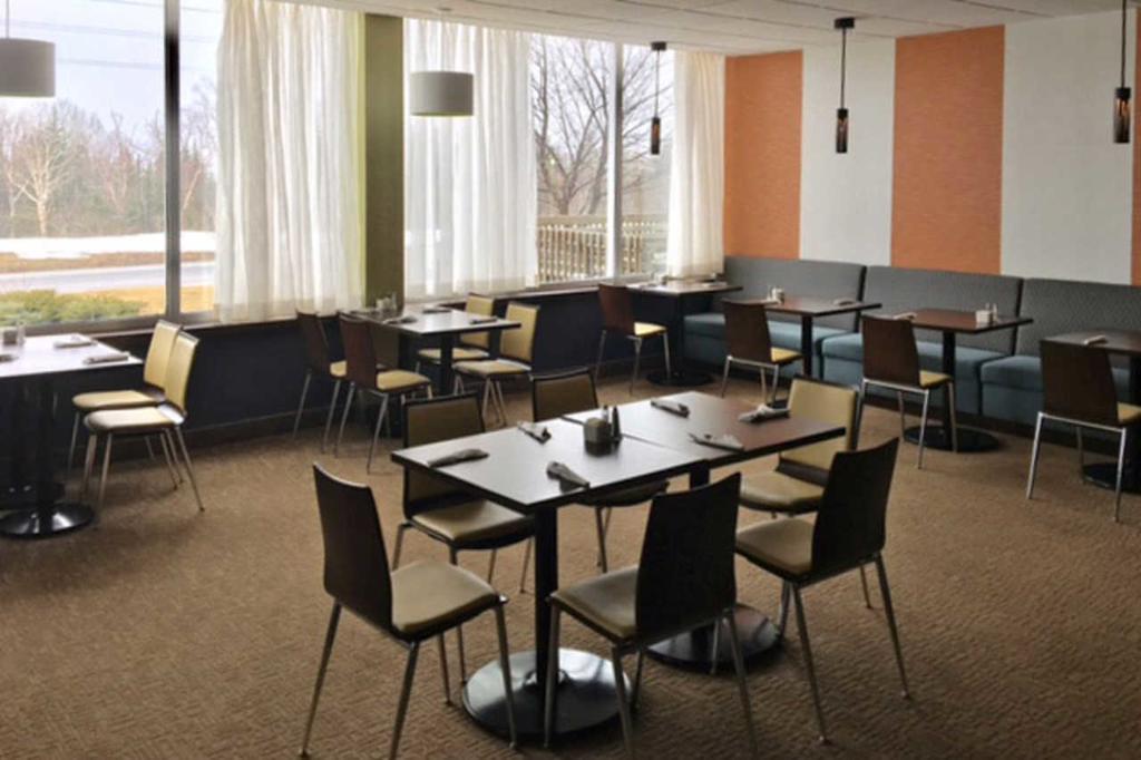 Quality Hotel & Suites Gander Esterno foto